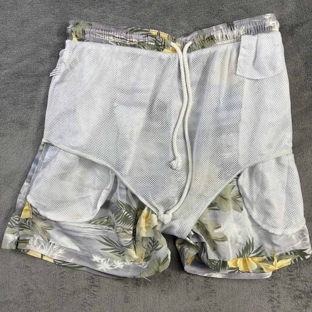 Tommy Bahama Swim Trunks Mens L Grey Floral Tropical Hibiscus Nylon Board Shorts